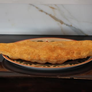 Calzone Napoletano
