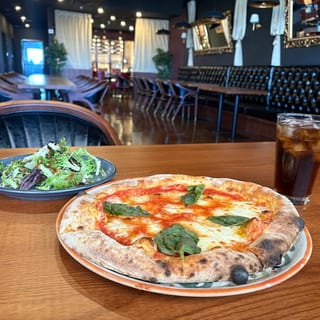 Lunch Margherita