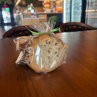 Chocolate Chip Cookie